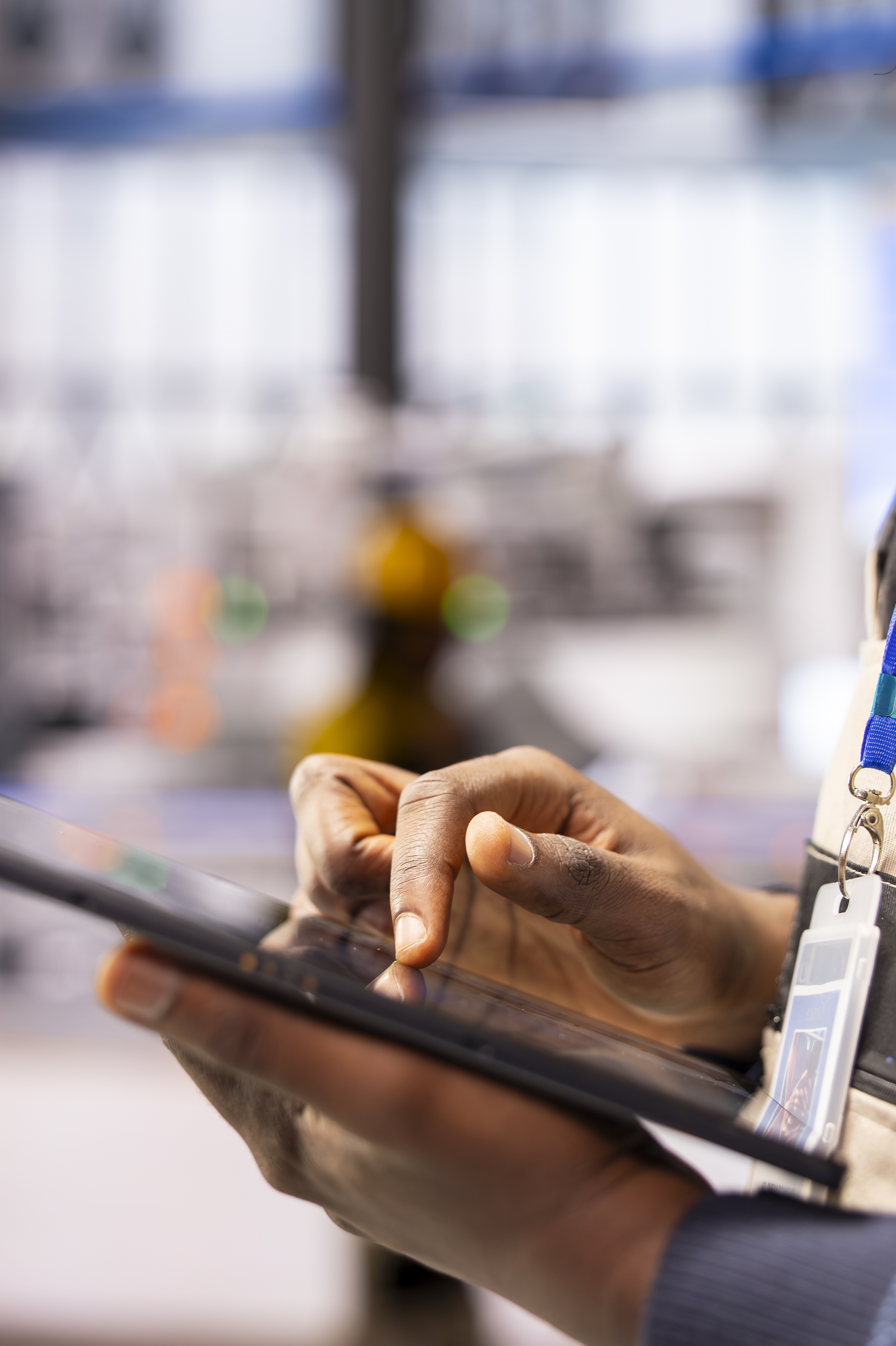 Tablet digital form interface in a manufacturing workflow